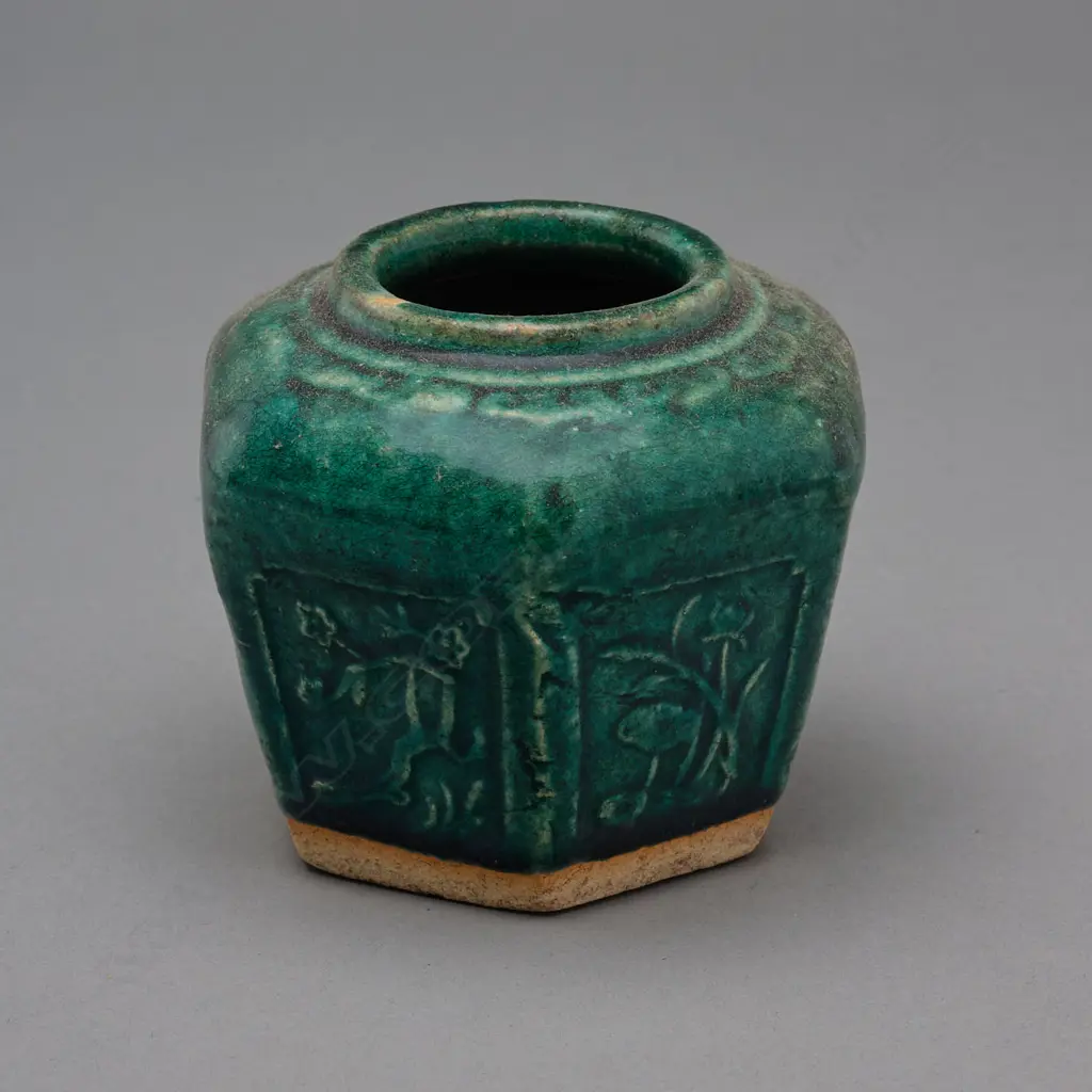 Chinese stoneware jar, Image 1++